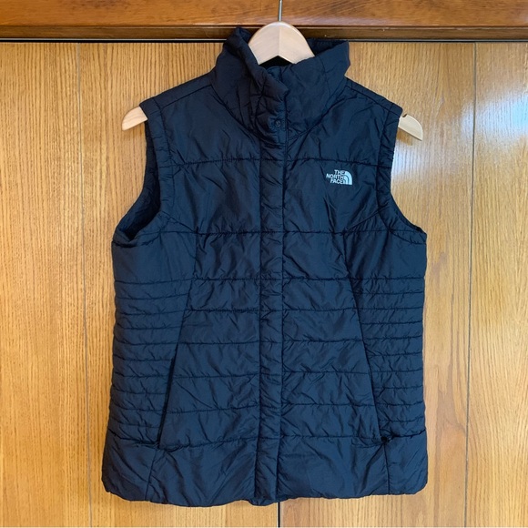 The North Face Black Puffer Vest‎ Women's Size Medium - Picture 1 of 8